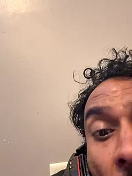 Snapshot of hami513 chatting on September 15, 12:28 pm hami513 online show from September 15, 12:28 pm