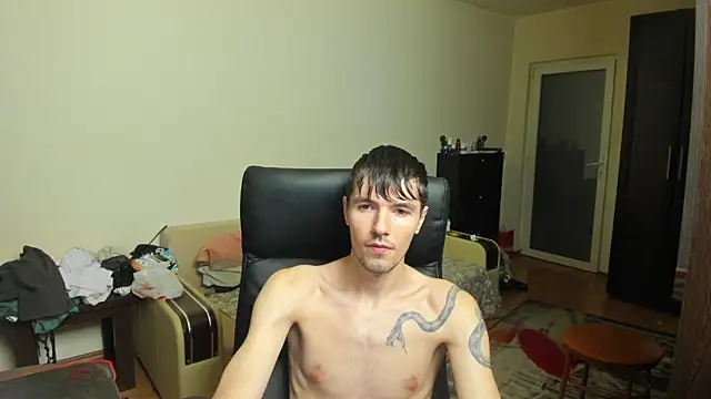 Snapshot of JustinPorno chatting on September 12, 9:37 pm JustinPorno online show from September 12, 9:37 pm