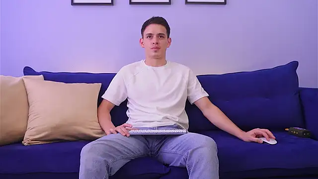 mask guy online show from March 16, 6:55 pm