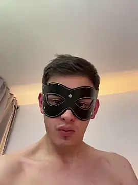 mask guy online show from March 9, 3:12 am