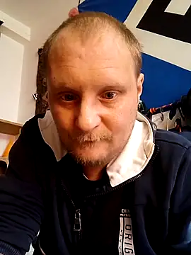 Atze202518 online show from October 13, 12:22 pm