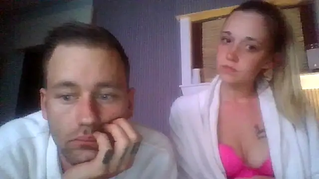 dutchcouple002 online show from March 10, 10:13 pm