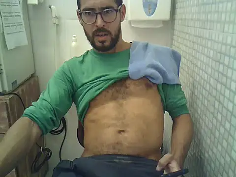 Snapshot of pdasgyn chatting on October 10, 2:55 pm pdasgyn online show from October 10, 2:55 pm