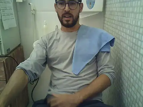 Snapshot of pdasgyn chatting on October 8, 1:26 pm pdasgyn online show from October 8, 1:26 pm