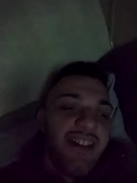 Francescodicristina44 online show from April 26, 12:30 am