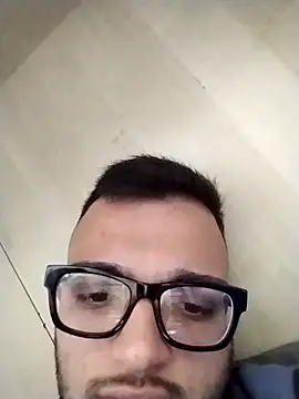 Francescodicristina44 online show from April 27, 7:08 pm