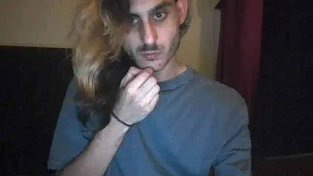 twink69Finger online show from March 15, 11:33 pm