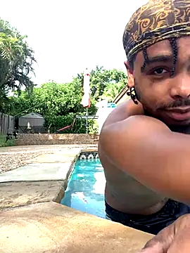 Snapshot of anthonyroth chatting on October 27, 7:27 pm anthonyroth online show from October 27, 7:27 pm