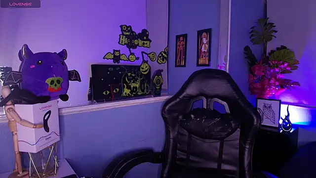 Snapshot of LucasCarterr_ chatting on October 2, 4:38 am LucasCarterr online show from October 2, 4:38 am