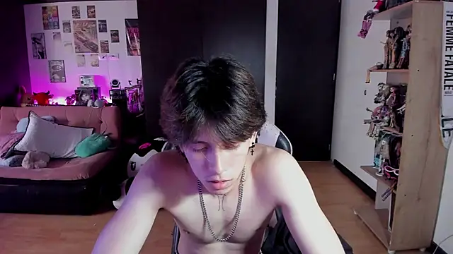 xIce Boy online show from June 19, 9:30 pm
