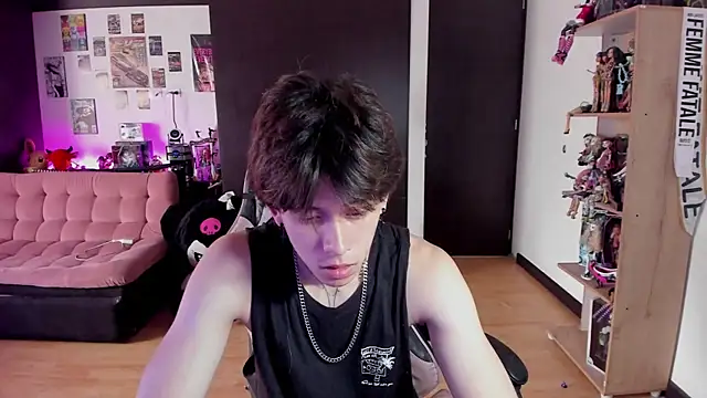 xIce Boy online show from June 15, 2:53 pm
