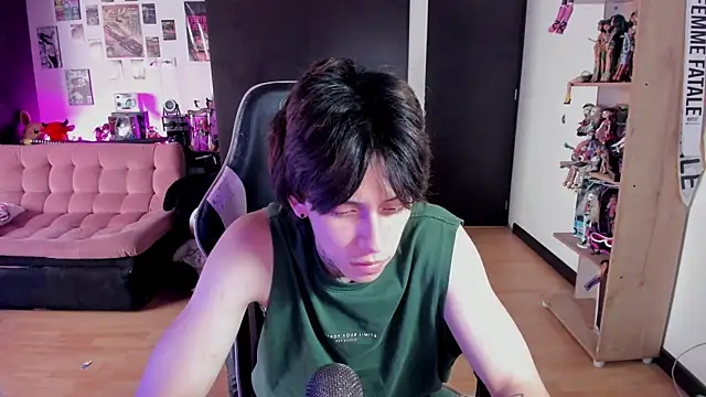 xIce Boy online show from June 24, 7:39 pm