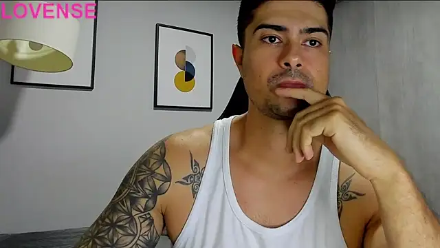 Snapshot of Dante_Storm chatting on September 23, 2:00 am Dante Storm online show from September 23, 2:00 am