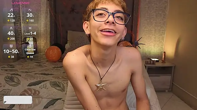 Snapshot of Matty_Sparkk chatting on October 13, 1:39 pm Matty Sparkk online show from October 13, 1:39 pm