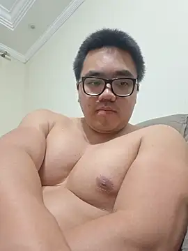 awesometeacher33 online show from June 26, 5:21 am