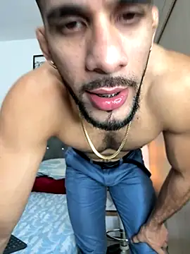 Snapshot of Maximiliano_ford chatting on September 27, 12:36 pm Maximiliano ford online show from September 27, 12:36 pm