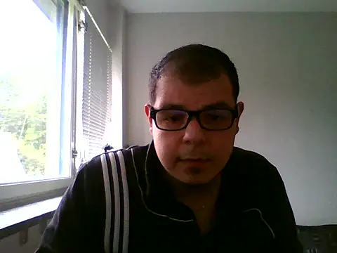 Snapshot of Alexalex_98 chatting on September 21, 12:38 pm Alexalex 98 online show from September 21, 12:38 pm
