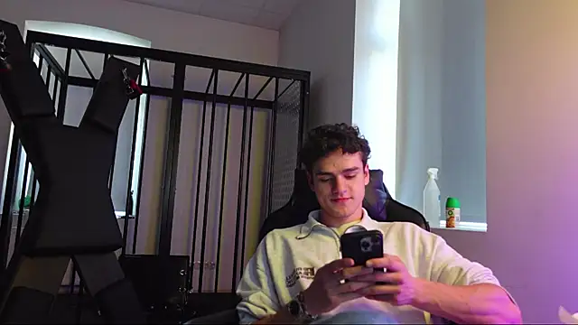 Brad Holloway online show from October 19, 12:41 pm