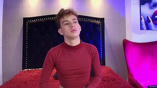 LiamWildx20 online show from December 23, 7:28 am