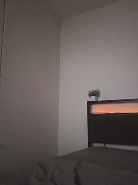 shurthingx online show from March 29, 8:25 am