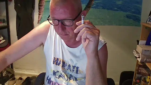 JamesBauer online show from June 10, 4:36 am