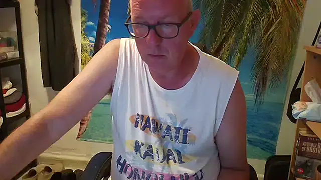 JamesBauer online show from June 12, 4:33 am