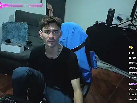 Aaron malikk online show from March 22, 11:32 pm