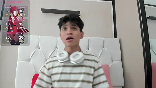 Ethan Westt online show from September 22, 9:03 pm