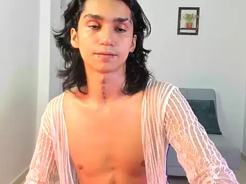 Snapshot of leoaddams22 chatting on October 13, 10:27 pm leoaddams22 online show from October 13, 10:27 pm