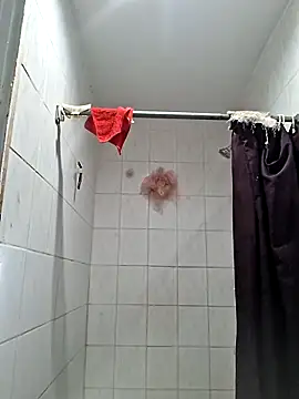 Snapshot of ItsBarbieBitcxxxx69 chatting on November 2, 3:44 am ItsBarbieBitcxxxx69 online show from November 2, 3:44 am