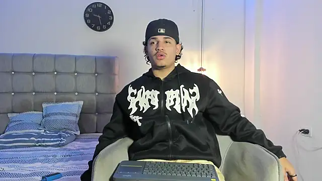 samxx muscle online show from October 22, 1:37 pm