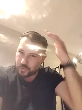 iunutmi online show from November 17, 6:22 pm