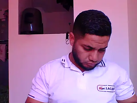 Alexanonimo online show from October 30, 4:52 pm