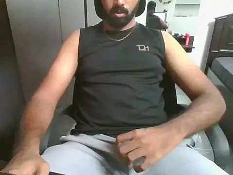lovelyakash69 online show from April 29, 10:09 am