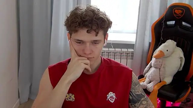 DanyDavis online show from April 27, 10:12 am