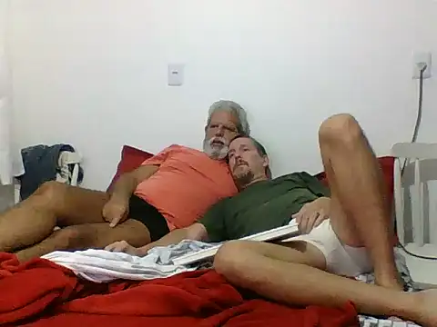 CasalcwBR online show from April 16, 3:28 am