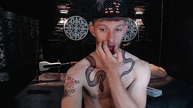 Snapshot of andrewxbi chatting on October 14, 2:57 pm andrewxbi online show from October 14, 2:57 pm