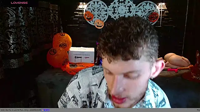 Snapshot of andrewxbi chatting on October 21, 9:06 pm andrewxbi online show from October 21, 9:06 pm