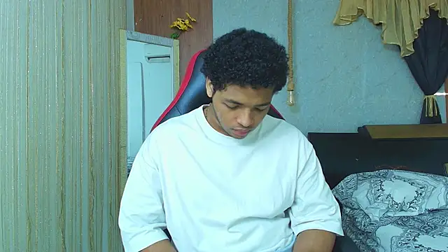 black king 241 online show from June 10, 1:12 pm