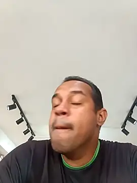 elnegro707070 online show from October 28, 11:12 am