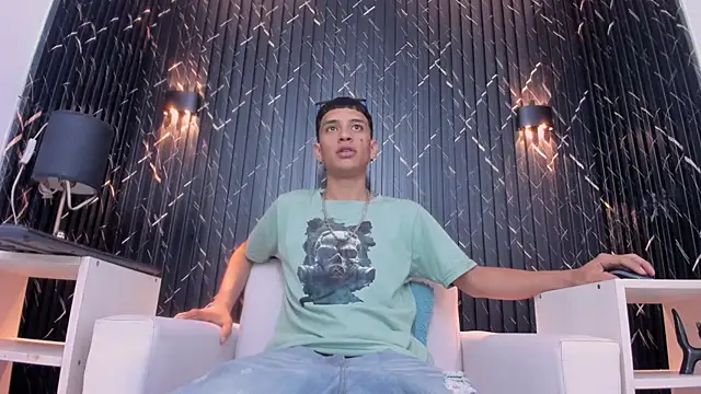 Matt Ruso online show from November 5, 3:41 am