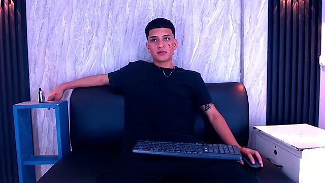 Matt Ruso online show from October 23, 3:54 am