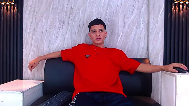 Snapshot of Matt_Ruso chatting on September 13, 7:15 pm Matt Ruso online show from September 13, 7:15 pm