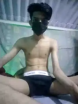 Snapshot of HannanKhan25 chatting on September 24, 7:45 pm HannanKhan25 online show from September 24, 7:45 pm