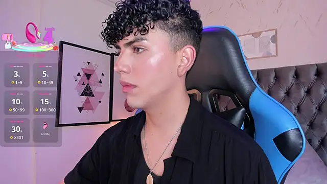 Snapshot of Niick_Twink chatting on October 4, 3:44 am Niick Twink online show from October 4, 3:44 am