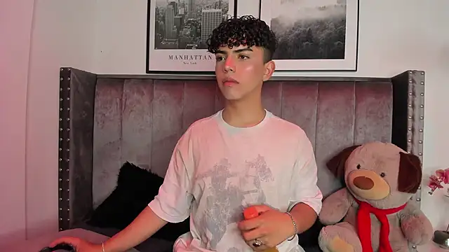 Niick Twink online show from September 13, 7:37 pm