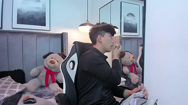 Niick Twink online show from September 21, 1:44 pm