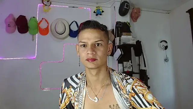 axce1 boy24 online show from September 10, 6:39 pm