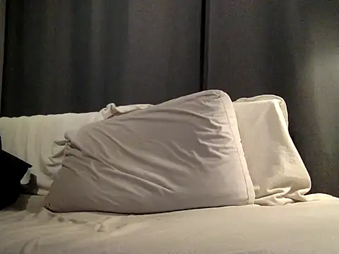 Snapshot of who_am_i_x404 chatting on September 8, 7:35 pm who am i x404 online show from September 8, 7:35 pm