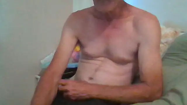 Lovyourpuss online show from February 22, 4:36 am